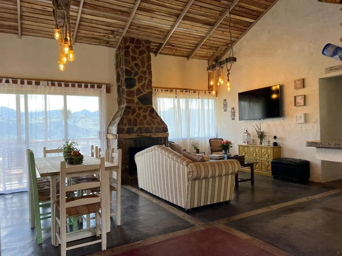 Villa La Casita De Charo 1 Constanza 0*,  República Dominicana